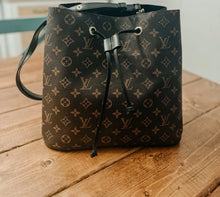 Load image into Gallery viewer, LV drawstring